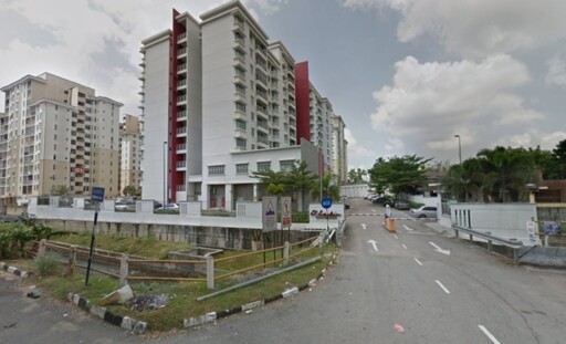 D'Larkin Residence