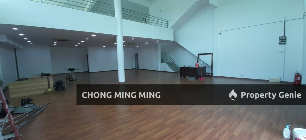 1.5 Storey Corner Shop for Rent @ Pusat Komersial Lobak