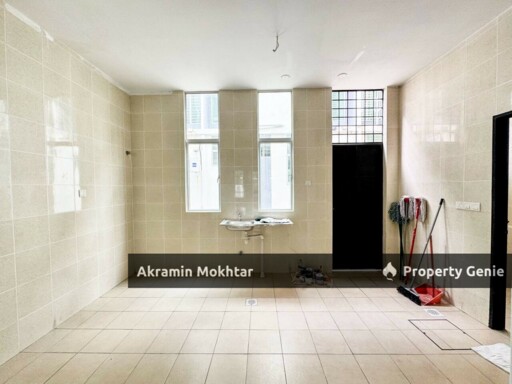Freehold | 3 Storey Terrace Bangi Avenue