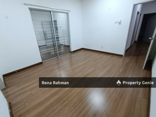 Townhouse Suci Bandar Ainsdale