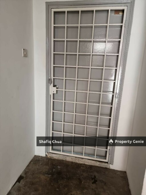 Ground Floor Unit Vista Seri Putra Apartment Bandar Seri Putra