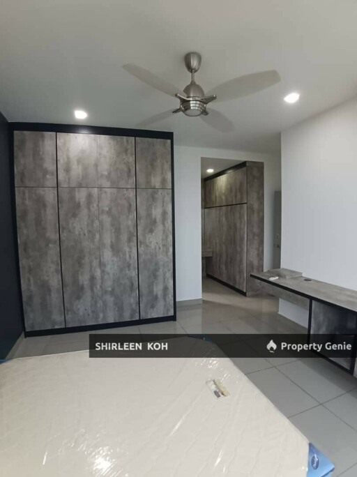 Female Room for Rent at Austin Regency @ Taman Mount Austin