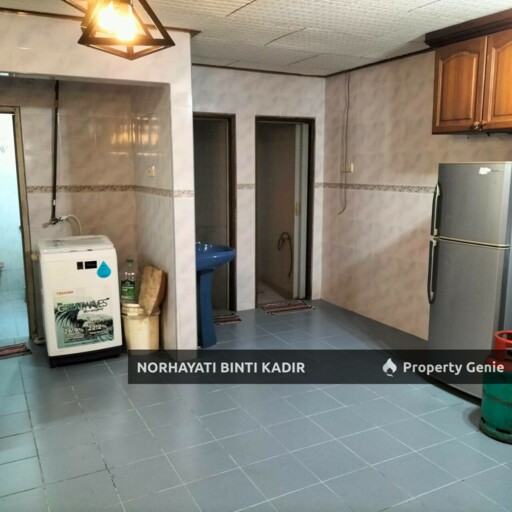 TURUN HARGA [7 BILIK] Semi D Setingkat Balok Baru GOOD FOR INVESTMENT