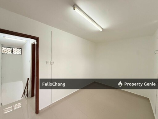 Desa Cemerlang 2 Sty Low Cost,Jalan Johar,Ulu Tiram,Renovated