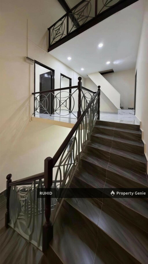 Fully Renovated Double Storey Terrace House For Sale at Taman Dato Chellam, Ulu Tiram