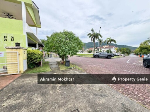 FREEHOLD & FACING OPEN | 2 Storey D'Latania, Taman Bandar Senawang, Seremban .