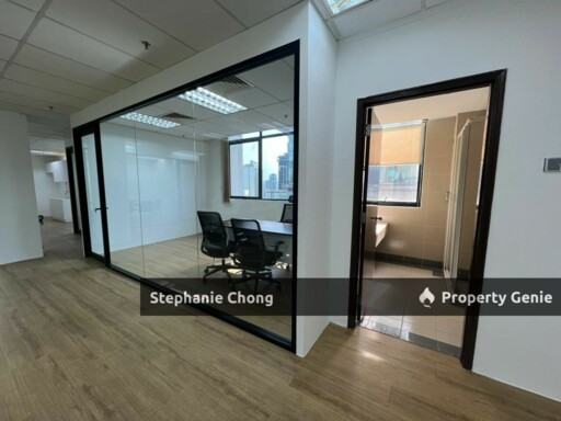KLCC Office | 📍 UOA II Centre, Kuala Lumpur | 🚆 Monorail LRT MRT | Fully-Furnished Newly-Renovated
