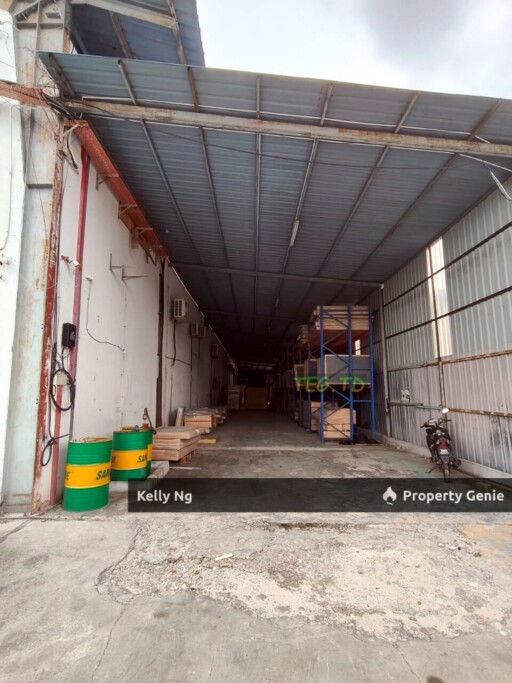 Detached Warehouse Factory At Ijok Bestari Jaya Kuala Selangor For Sale
