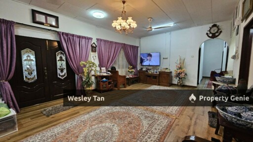 Ayer Keroh Fully Extended 5 Rooms Semi D Corner 54x80 Non Bumi 3-phase