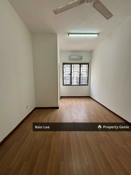 Freehold / Fully Extended / 3 Storey Terrace for Sale / Intermediate Lot / Near Pavilion Bukit Jalil /24Hrs Security with Gated & Guarded