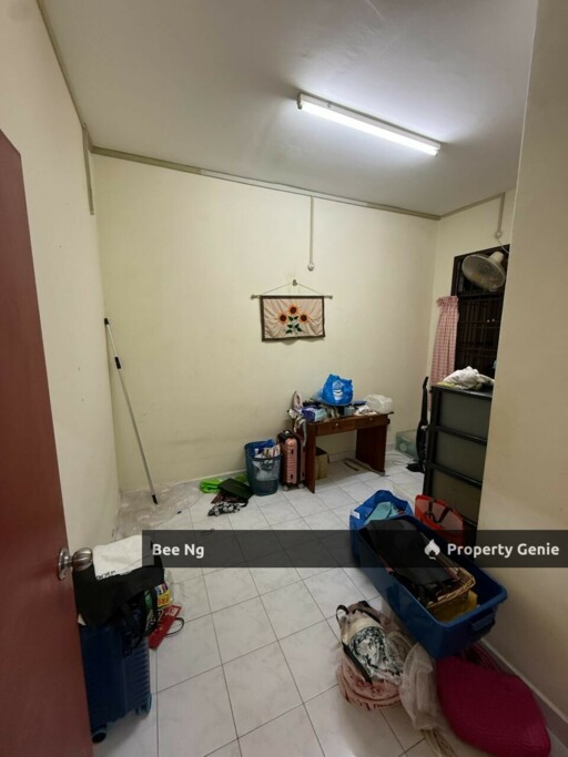 Taman Mutiara Rini / Jalan Utama / 2 Storey Terrace 20x90 / Full Loan / AAA Listing
