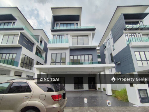 3.5 Storey Bungalow @ Vila Elemen {Save RM 570,000}