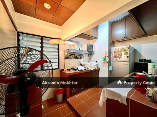 Fully Furnished & 1 Covered Parking | Sri Alam Condominium, KGSAAS, Seksyen 13, Shah Alam*
