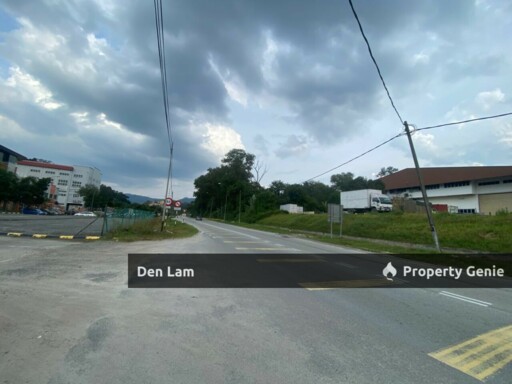 Hulu langat warehouse For sale !!