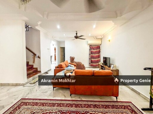 Freehold, Facing Open & Renovated | Double Storey Terrace Bandar Kinrara 2 BK2, Puchong