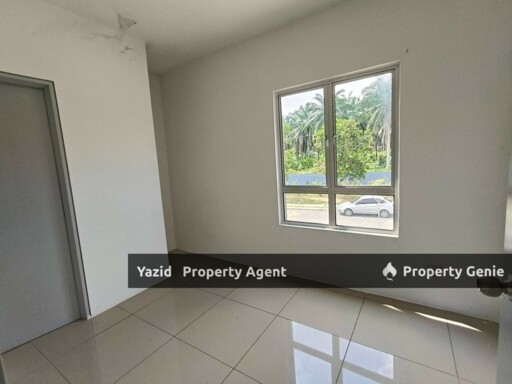 Corner Lot, LBS Rentak Perdana, Puncak Alam