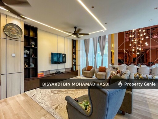 Fully Renovated & Fully Furnished Double  Storey Semi Detached Ficus Peak @ Denai Alam, Shah Alam.