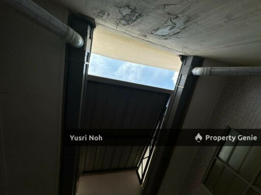 Corner Lot 1-Storey Terrace Taman Lestari Permai, Seri Kembangan