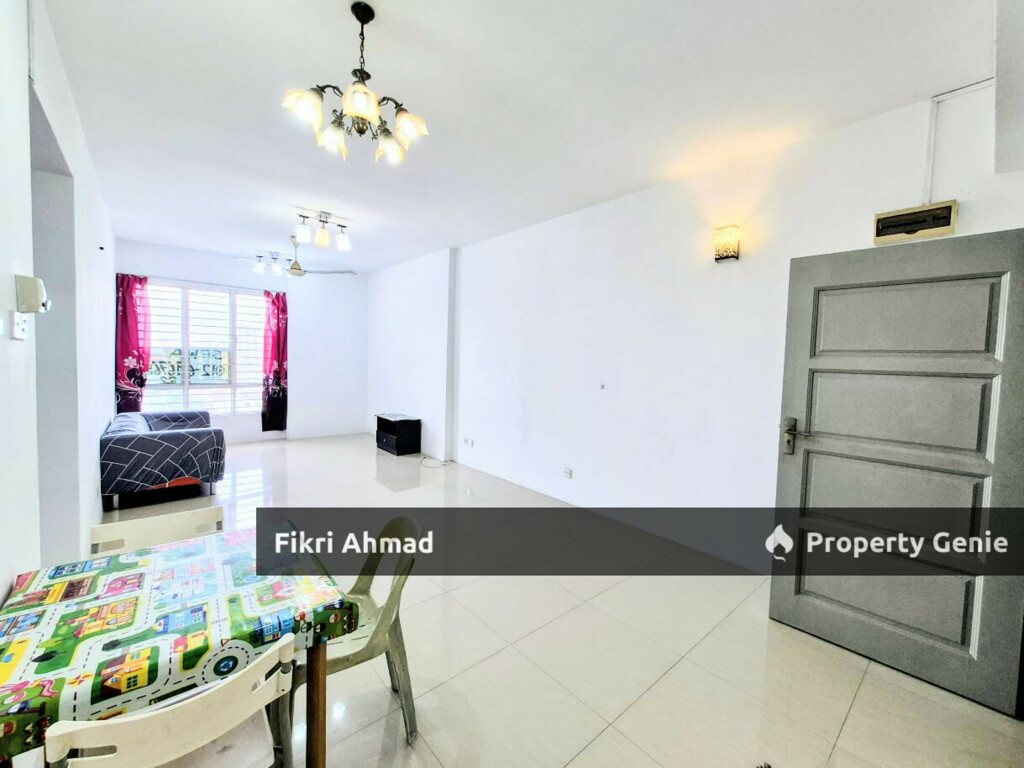 FOR RENT: Selayang Point Condominium Selayang