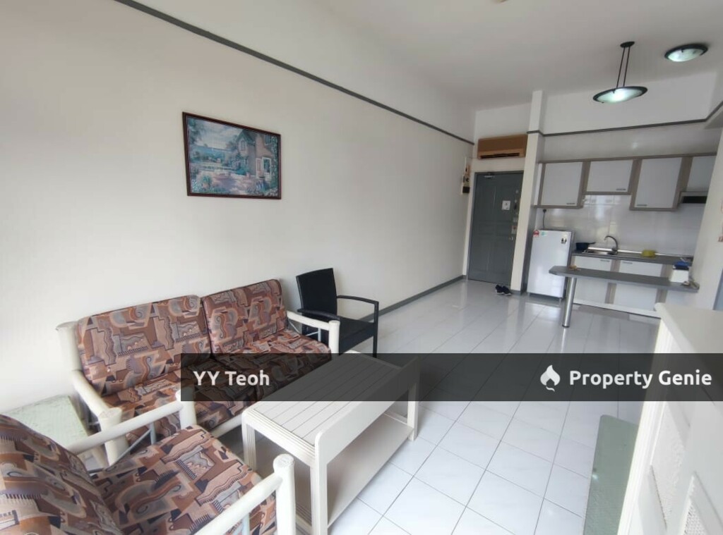 Costa Mahkota 1R Unit