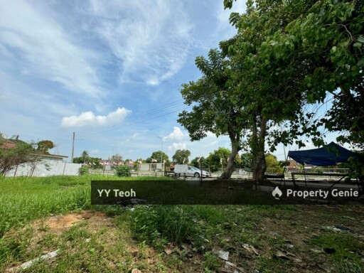 CORNER Taman Merdeka Single Storey Terrace w EXTRA LAND