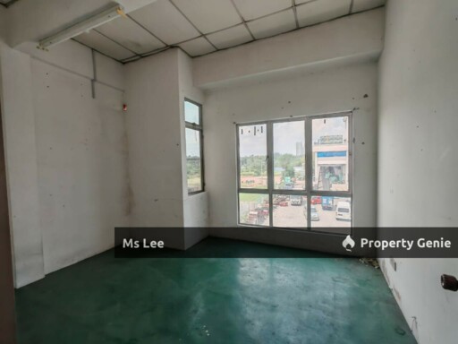 Corner 2nd Floor Shop Office-Taman Semenyih Sentral @ Semenyih-Ready Now