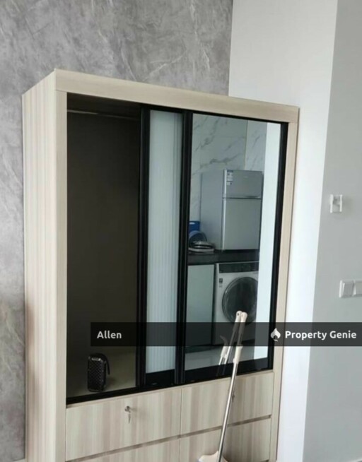 Sky Trees @ Bukit Indah – Modern Studio with Stunning City View