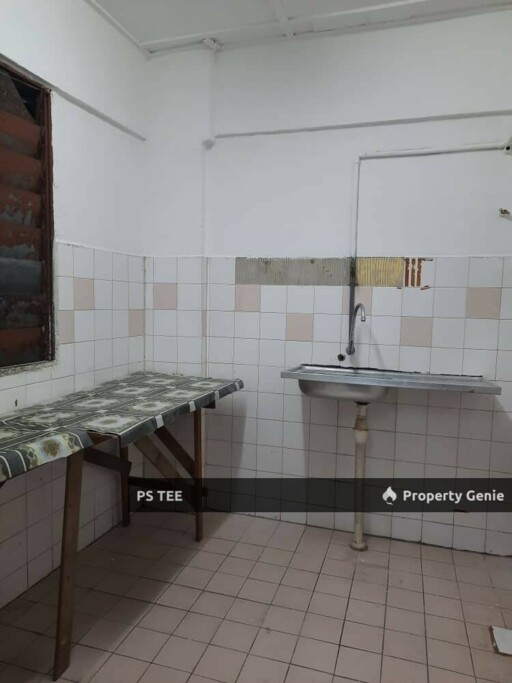 PKNS Flat Shah Alam Block 6