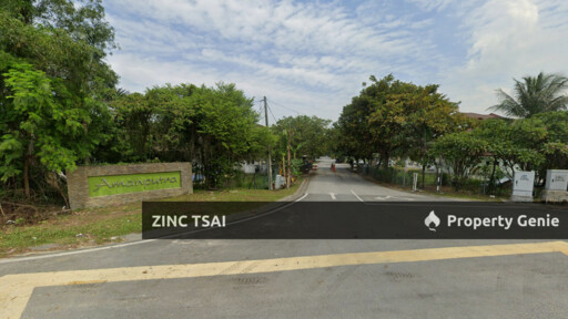2.5 Storey Terrace @ Taman Aman Putra {Save RM 244,000}