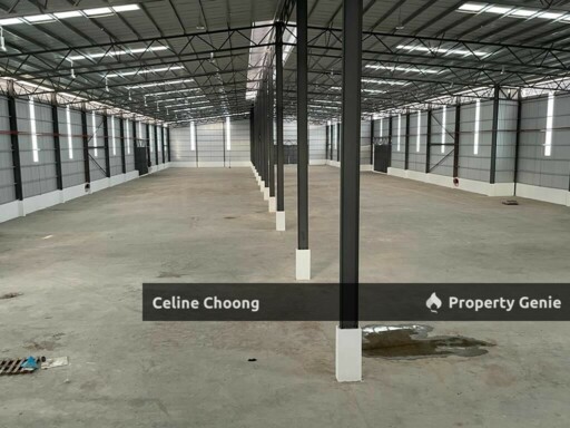 Teluk gong, detached factory with office