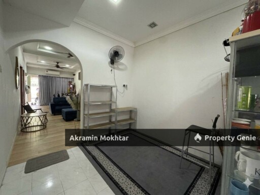 Freehold, Renovated &  End Lot | Single Storey Terrace @Taman Wira/ Taman Orkid | Meru, Klang