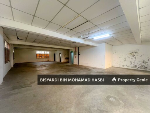 CORNER LOT & FACING MAIN ROAD, 3 STOREY SHOPLOT / OFFICE LOT PRESINT 11, PUTRAJAYA .