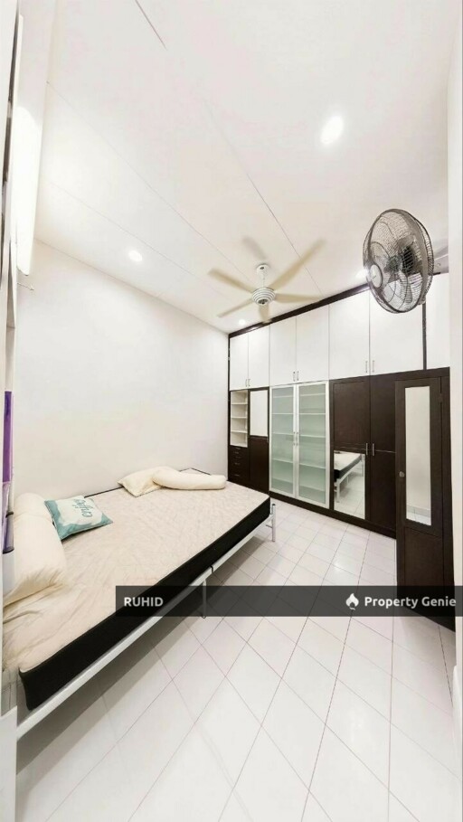 Renovated Single Storey Terrace House @ Taman Rinting Masai | 4 Bedrooms | Attic Room | Freehold