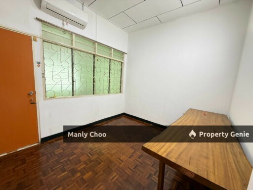 5 ROOM Double Storey Terrace Taman Bukit Sebukor Bukit Baru near Ayer Keroh Manipal GH Infineon Texas