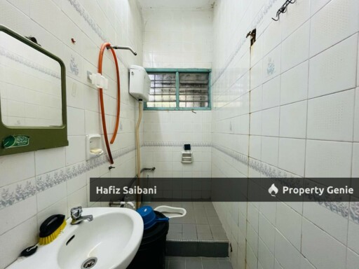 Double Storey Terrace Sekyen 7 Shah Alam