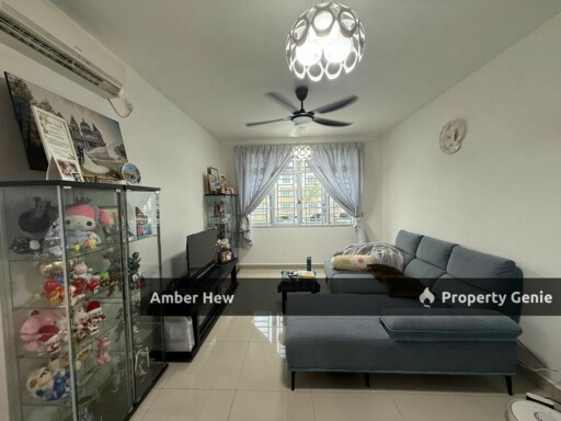 Gelang Patah With Lift Apartments 3Bed 2 Bath 958sqft