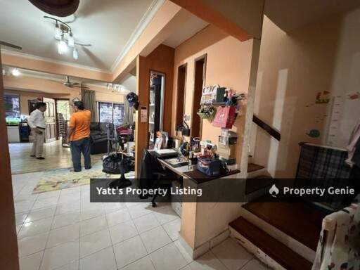 Subang Bestari Below MV House for Sale