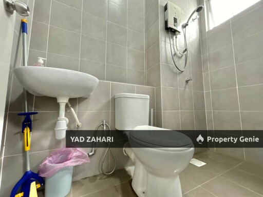 Residensi Adelia, Bangi Avenue, Kajang | RM330K - Semi Furnished and Well Maintained Apartment
