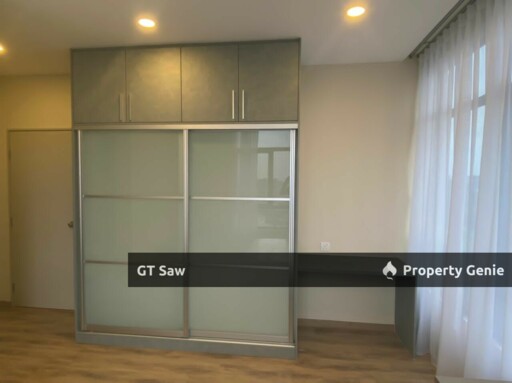 3 Bedroom Spacious Family Suite Fully Furnish For Sales