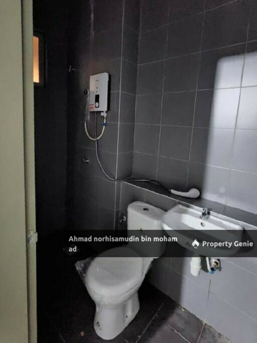 PANGSAPURI IDAMAN ABADI, PERSIARAN TROPICANA HEIGHT, SEMENYIH SELANGOR