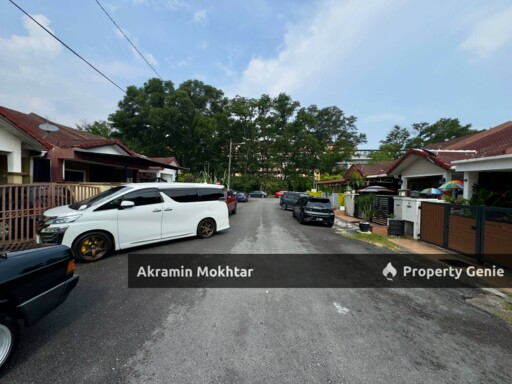 NEAR MRT STATUON & EXTENDED | 1-STOREY TERRACE TAMAN DATO DEMANG, SERI KEMBANGAN