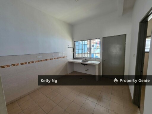 Double Sty House FACING NO HOUSE At Bandar Puteri Klang For Sale