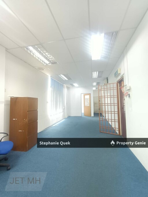 (Facing Road Non Flood Area)Taman Bayu Perdana Klang End Lot 3 Storey Shop Lot For Sale