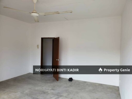 DOUBLE STOREY TERRACE LORONG SERI MAHKOTA AMAN 26, KUANTAN