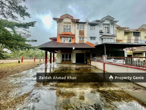 Taman Prima Tropika Seri Kembangan Corner Lot House For Sale