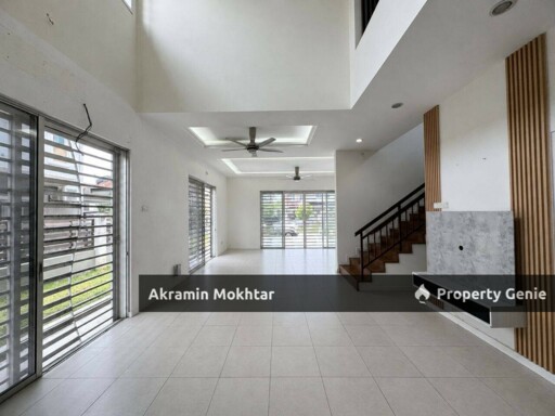 Freehold & Terpaling Murah | Double Storey Semi D Anjung Suasana Bandar Seri Putra Bangi