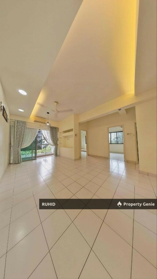Danga View Apartment JB For Sale | Freehold 3R2B Renovated | Near CIQ