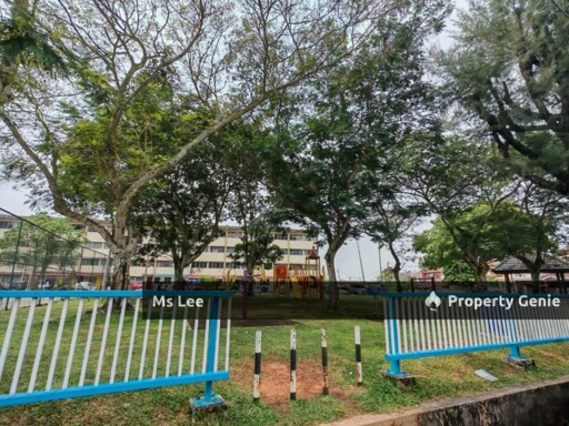 Flat Taman Sri Buloh @ Sungai Buloh, Seksyen U19, Shah Alam-Tingkat 3 Top floor-Ready 15/10 or 30/10
