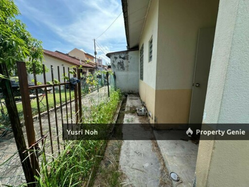 Corner Lot 1-Storey Terrace Taman Lestari Permai, Seri Kembangan
