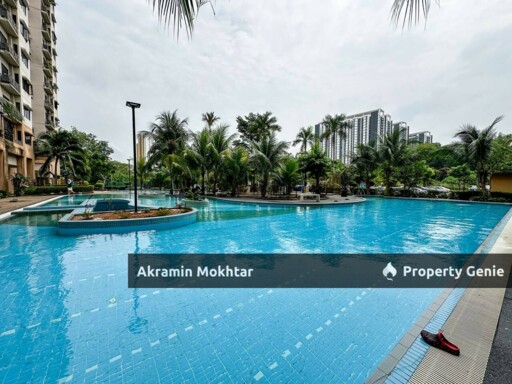 Freehold, Renovated, Partially Furnished & 1 Parking | Kristal Villa Condominium, Kajang 2